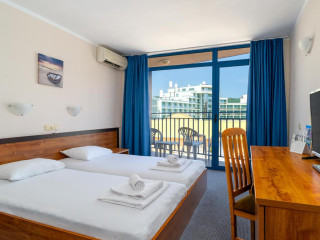 MPM Condor Hotel