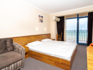 MPM Condor Hotel