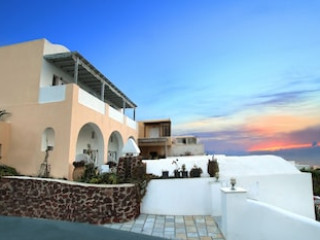 MUSES CYCLADIC SUITES