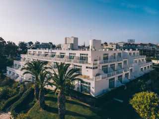MUTHU CLUB PRAIA DA OURA