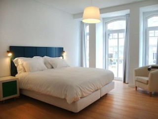 MY PLACE - LISBON LOUNGE SUITES