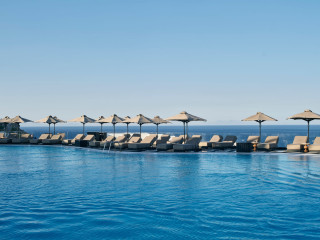 Myconian Royal Hotel