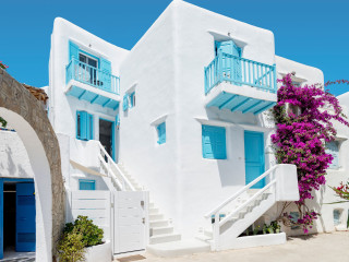 Mykonian Mews
