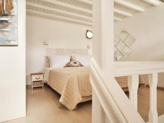 Mykonos City Maisonette