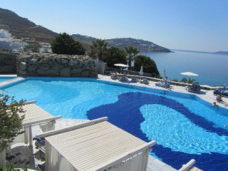 Mykonos Grand (copii doar in suite in perioada 01.08-24.08)