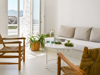 Mykonos Lolita, A Grecotel Resort to Live