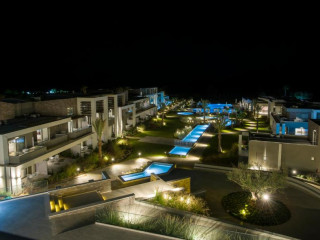 Myrion Beach Resort