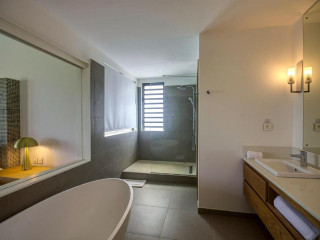 Mythic Suites & Villas