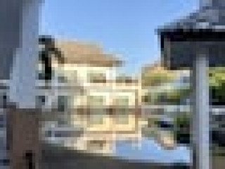 Nadivana Serviced Apartments