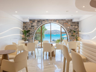 Naiades Beach Boutique Hotel