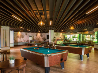 Naithonburi Beach Resort - SHA Extra Plus