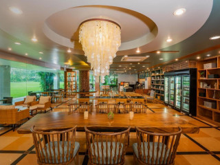 Naithonburi Beach Resort - SHA Extra Plus