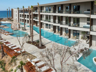 Nalu Resort & Spa, Adults Only 16+