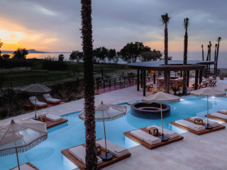 NALU RESORT & SPA HOTEL Adults Only 16+
