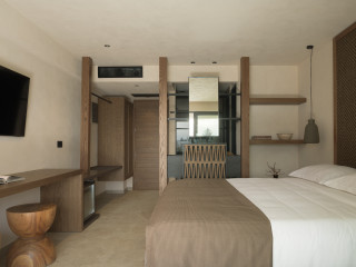 NALU RESORT & SPA HOTEL Adults Only 16+
