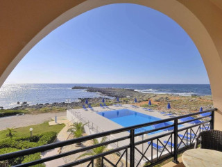 Nanakis Beach Apartments