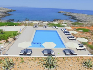 Nanakis Beach Apartments