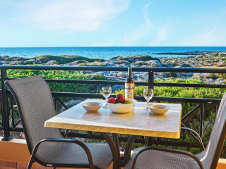 Nanakis Beach Apartments