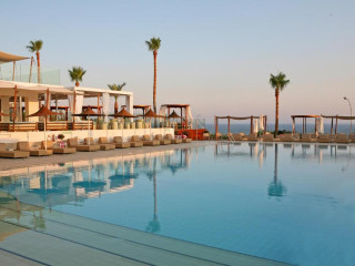 Napa Mermaid Hotel & Suites