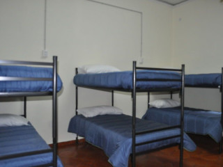 NAPLES EXPERIENCE - HOSTEL