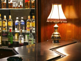 Nassim Hotel
