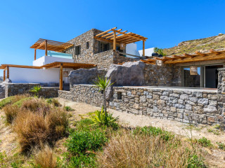 Nasta Intentional Living Mykonos