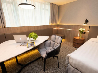 Nathan Hotel