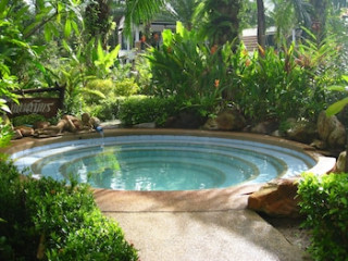 NATTHA WAREE HOT SPRING RESORT AND SPA