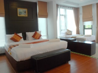 NATTHA WAREE HOT SPRING RESORT AND SPA