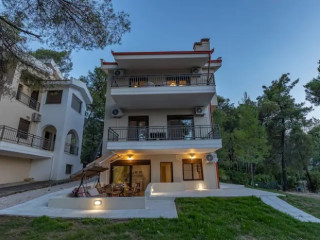 NATURA SUITES in Vourvourou