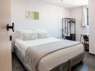 Navitas House Athens