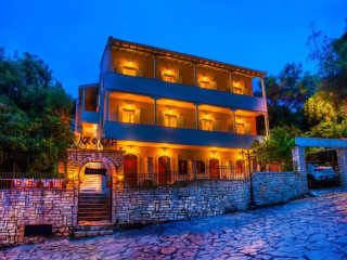 Nefeli Hotel