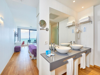 Negresco (Adults Only)