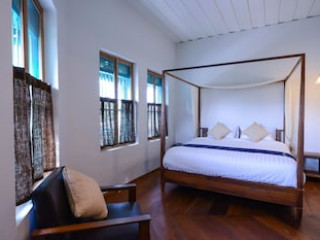 NEIGHBOR PHUTHON BOUTIQUE HOSTEL