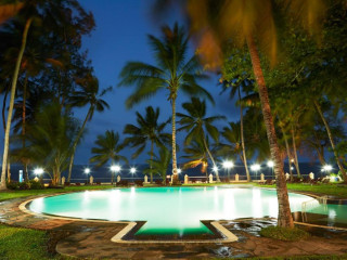 NEPTUNE BEACH RESORT (BAMBURI)
