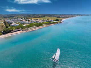 Neptune Luxury Resort