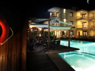 VINCCI SAPHIR PALACE AND SPA