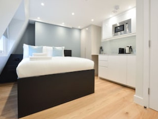 NEW CAVENDISH STREET SERVICED APARTMENTS
