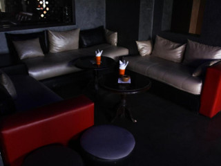 New Farah Hotel