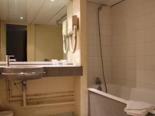 New Hotel Opera