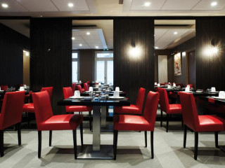 New Hotel Opera