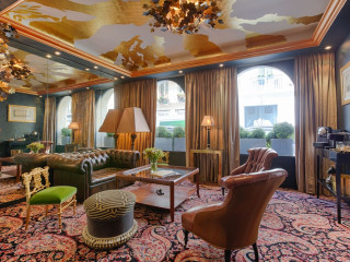 NEW Hotel Republique