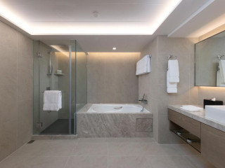 New World Millennium Hong Kong Hotel