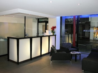 NEWHOTEL SAINT LAZARE