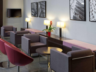 NH Barcelona Diagonal Center