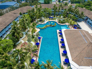 NH Boat Lagoon Phuket Resort