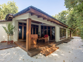 NH Collection Maldives Reethi Resort