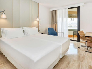 NH Imperial Playa