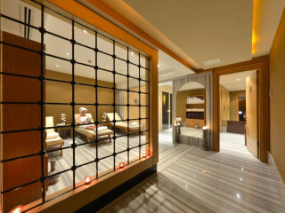 Theo Bungalows