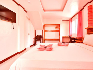 Nigi Nigi Too Beach Resort